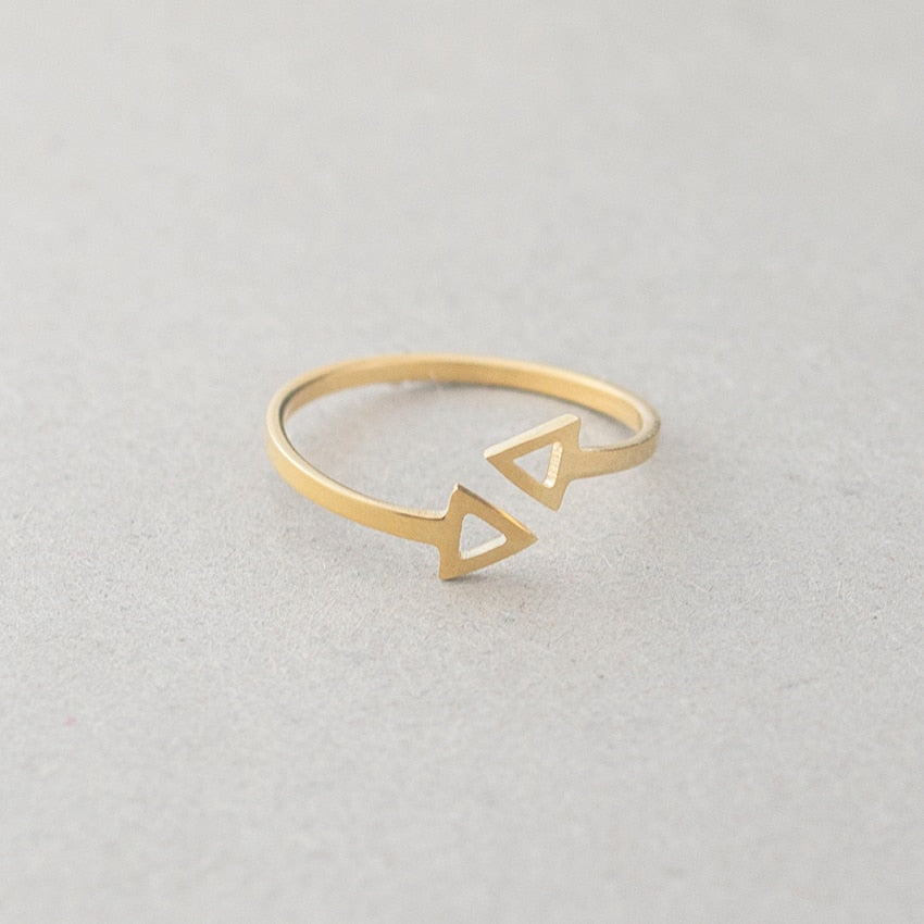 Double Arrow Triangle Ring – Brody Jacobs